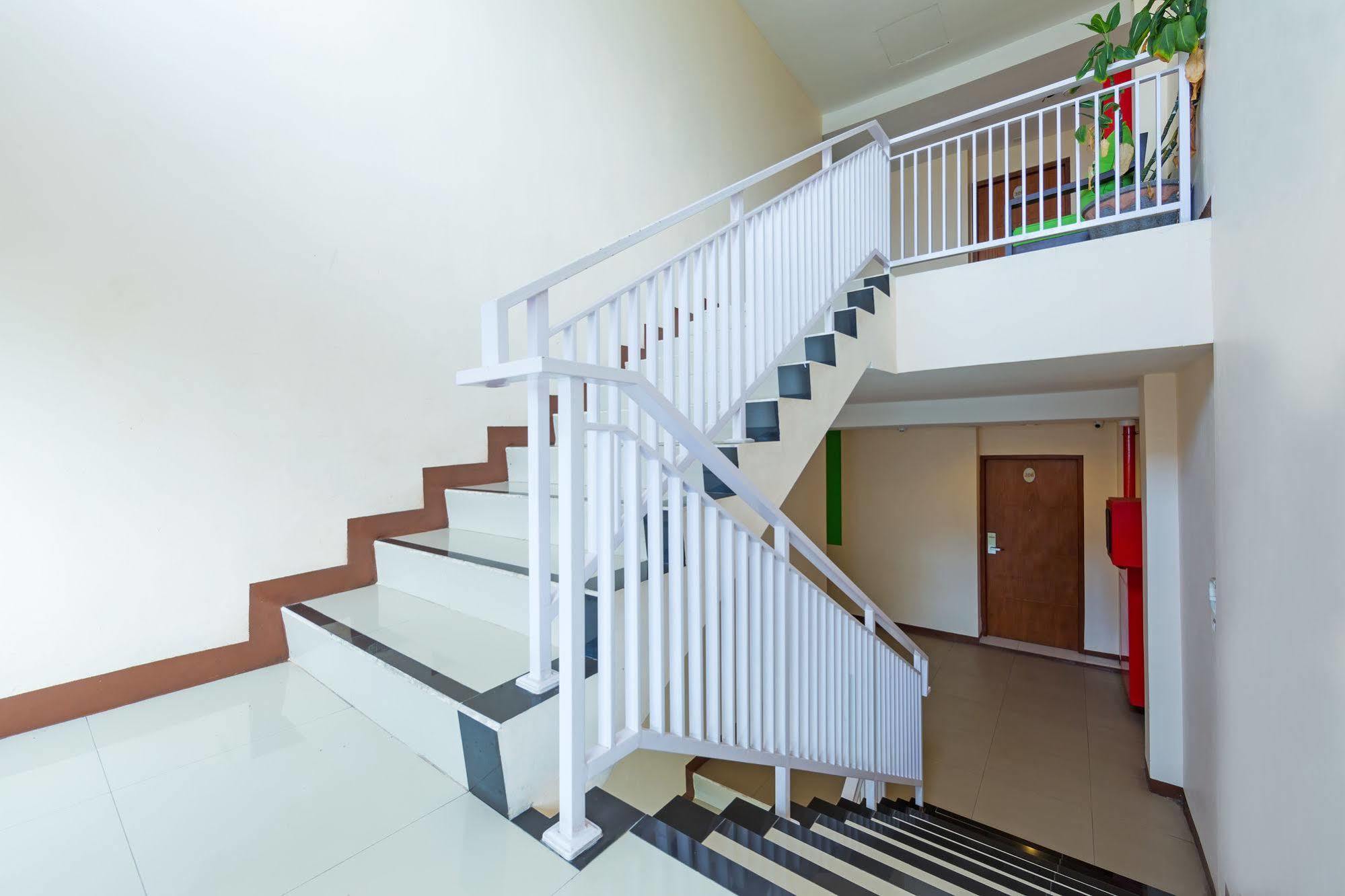 Vihan Suites Bali 庫塔 外观 照片