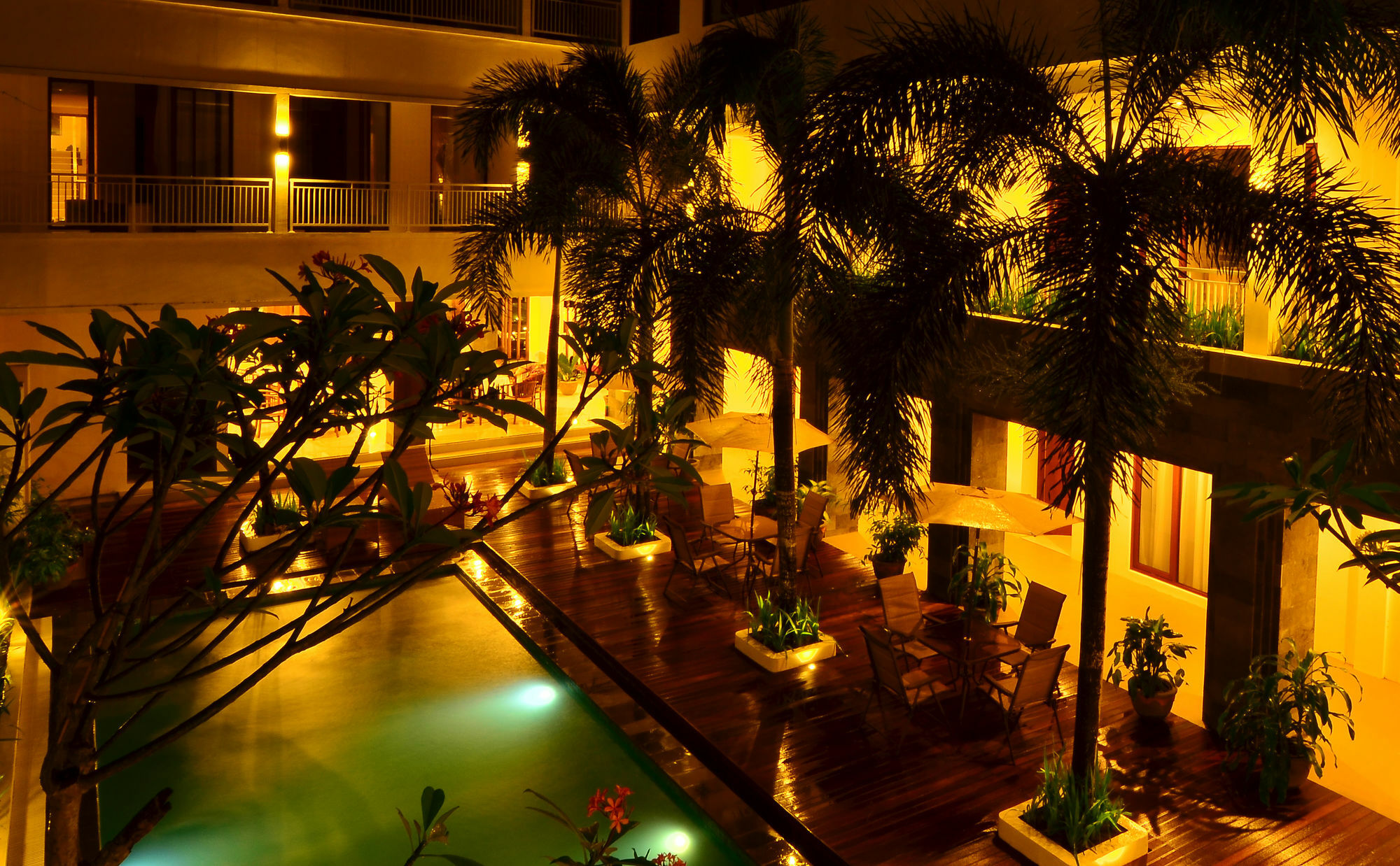 Vihan Suites Bali 庫塔 外观 照片